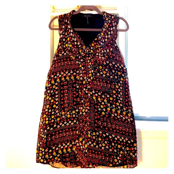 BCBGMAXAZRIA Black Floral Print Ruffled Front Sleeveless Shift Dress - Picture 2 of 8